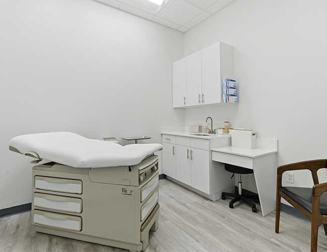 Dr. Ramani office and bed
